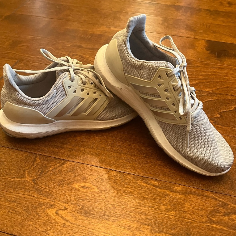 Adidas Ortholite sneakers size 9b
